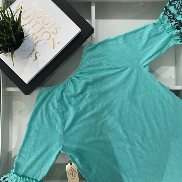 St. John’s Bay Embroidered Blouse - Picture 3 of 4